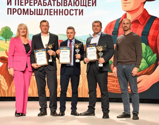 Герои полей и мастера созидания: в Ивановке чествовали работников сельского хозяйства